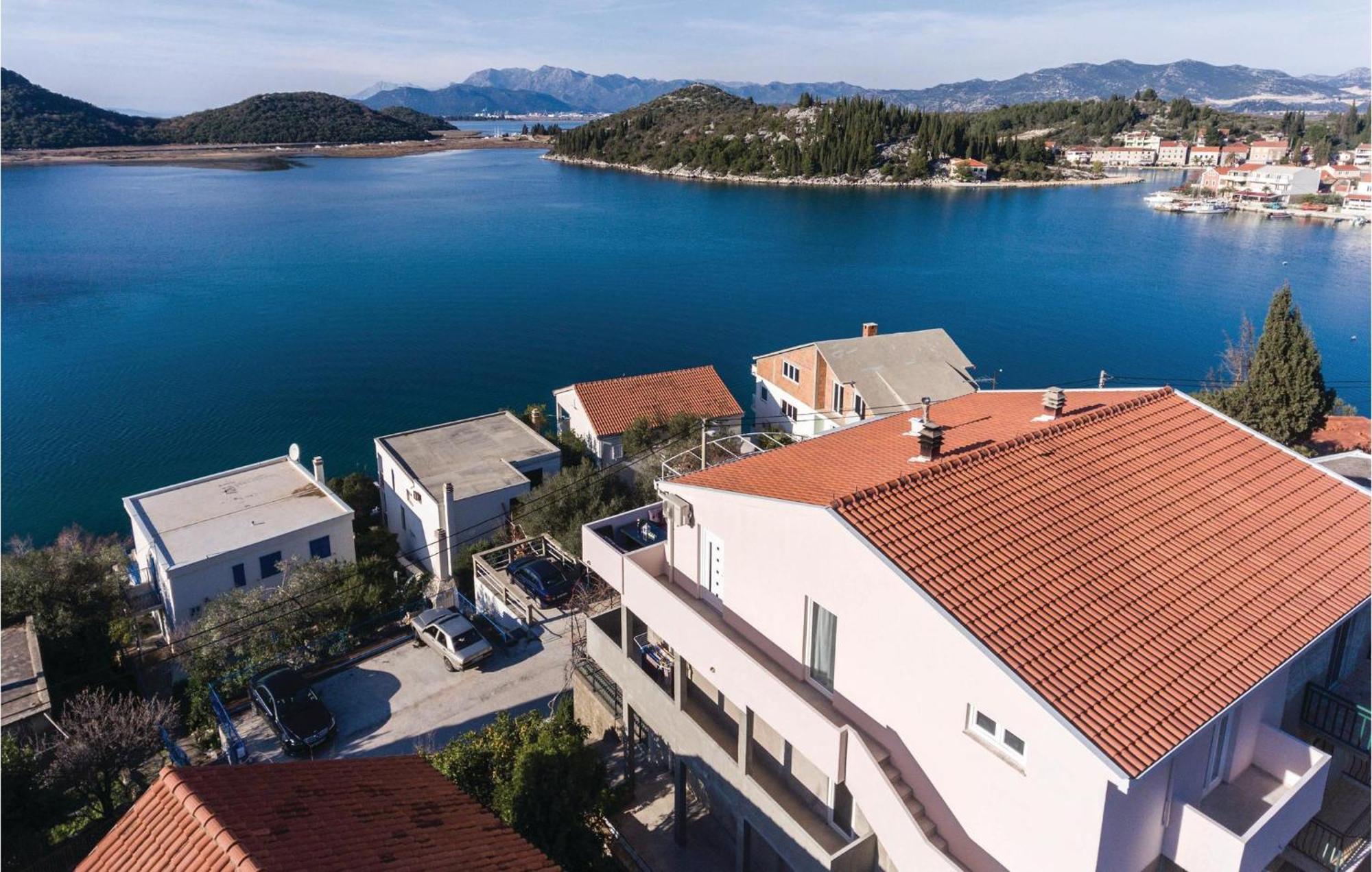 Awesome Apartment In Blace With House Sea View Esterno foto
